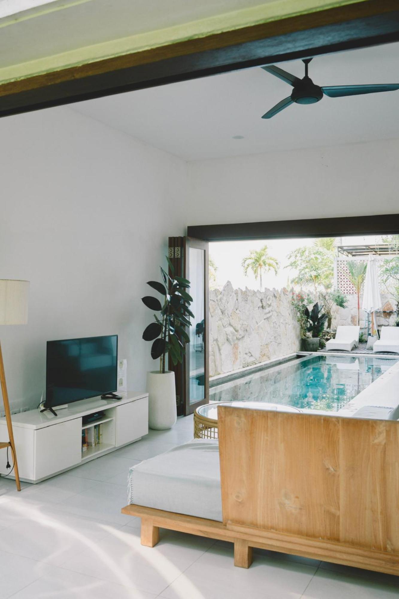 Three Palms Surf & Stay Medewi Airsatang Exterior foto