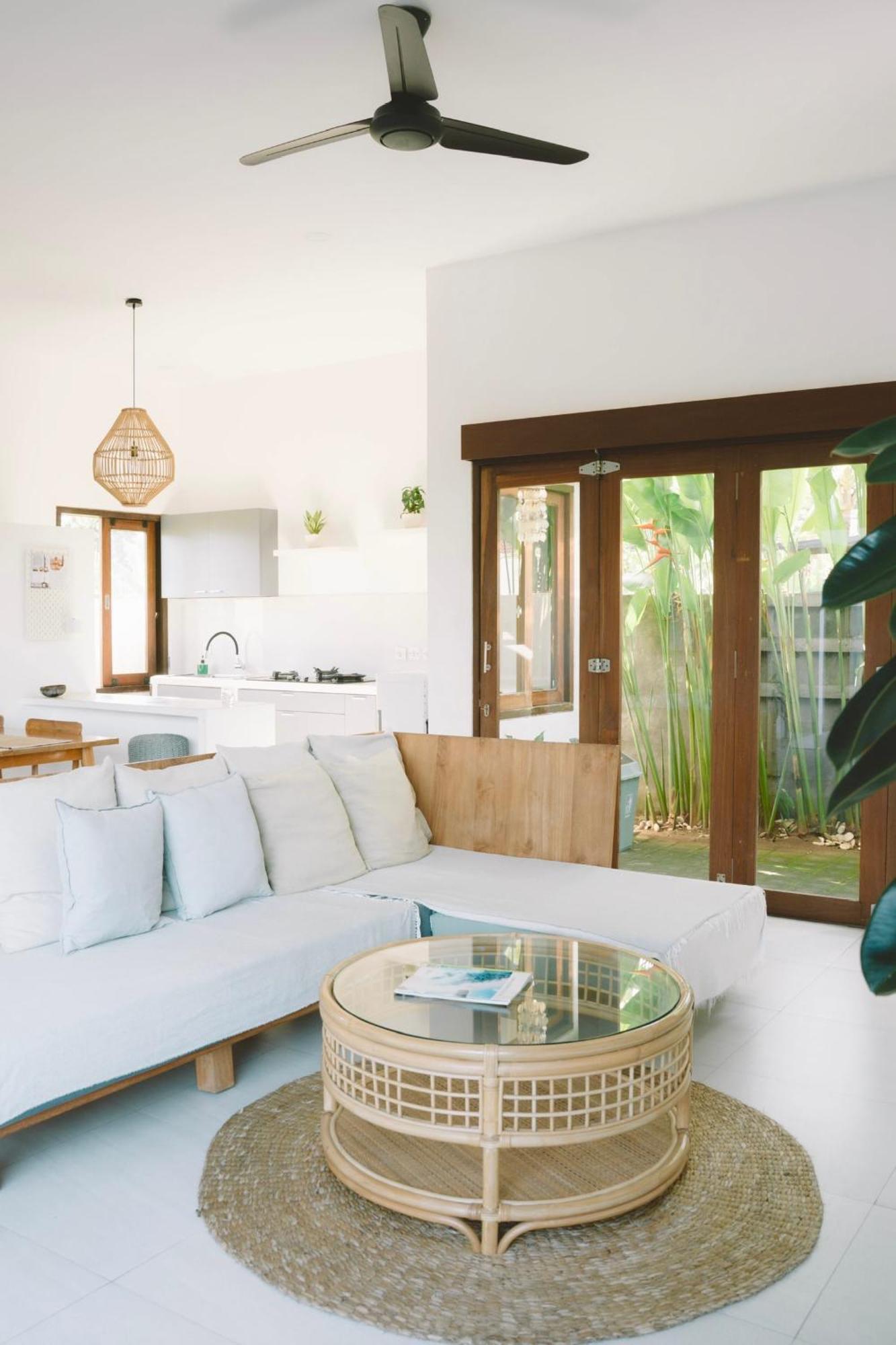 Three Palms Surf & Stay Medewi Airsatang Exterior foto