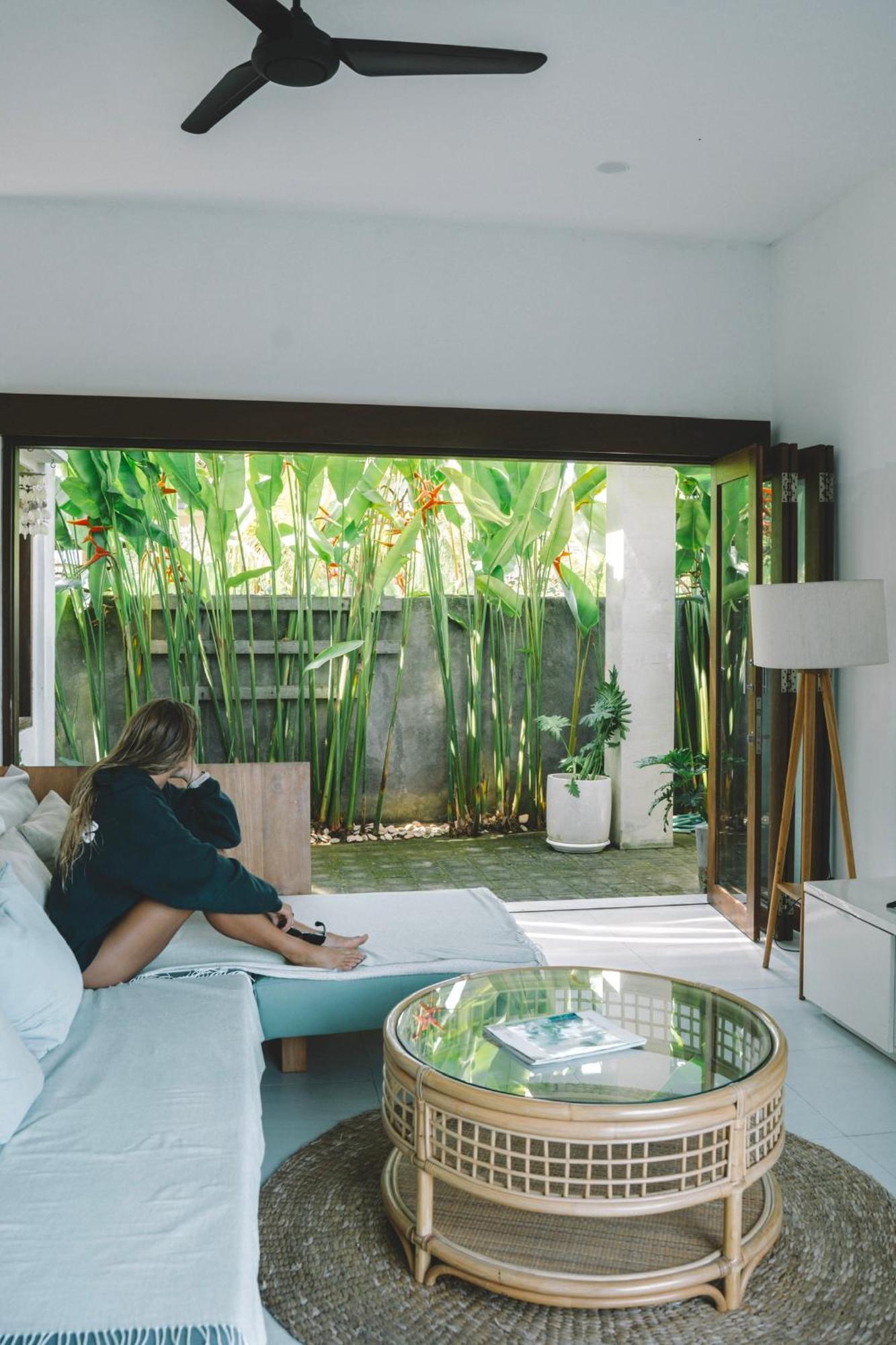 Three Palms Surf & Stay Medewi Airsatang Exterior foto